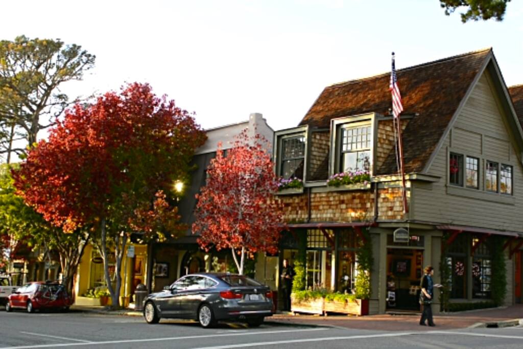 Less than 2 miles to Carmel Ocean Avenue Shopping & Dining