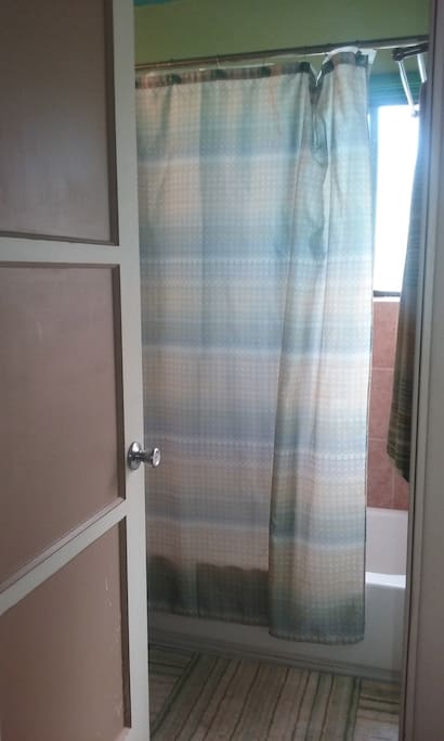 Relaxing bathroom colors
