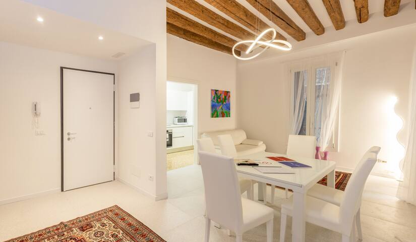 CA SAN LUCA FLATS 2ND FLOOR