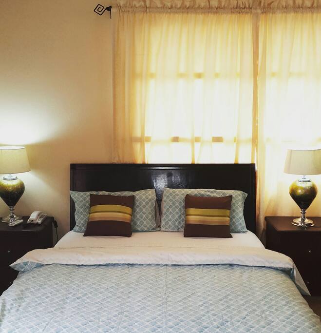 Queen bed
