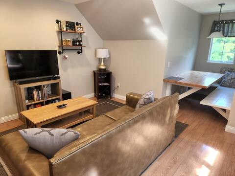 Private 2BR Centrally Located Loft in N. Michigan