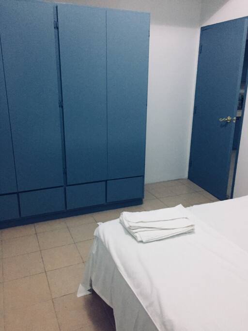 卧室一