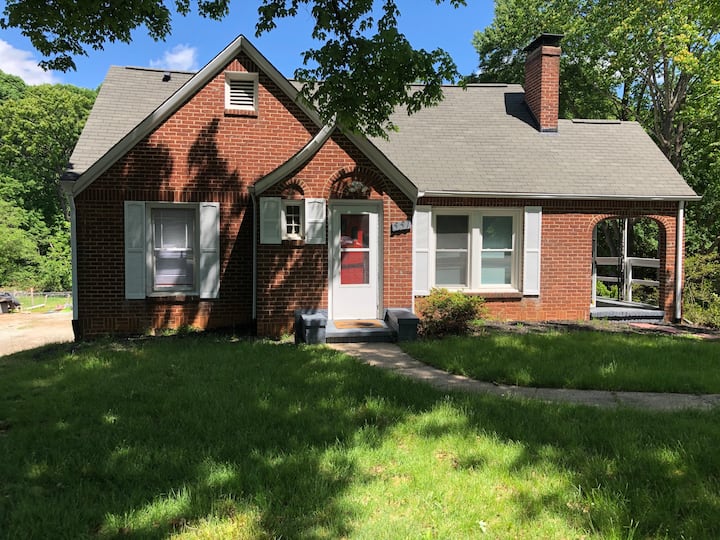 WinstonSalem Vacation Rentals & Homes North Carolina, United States