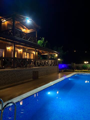 ŞİLE AĞVA yarı olimpik ısıtmalı havuzlu villa gallery image 3