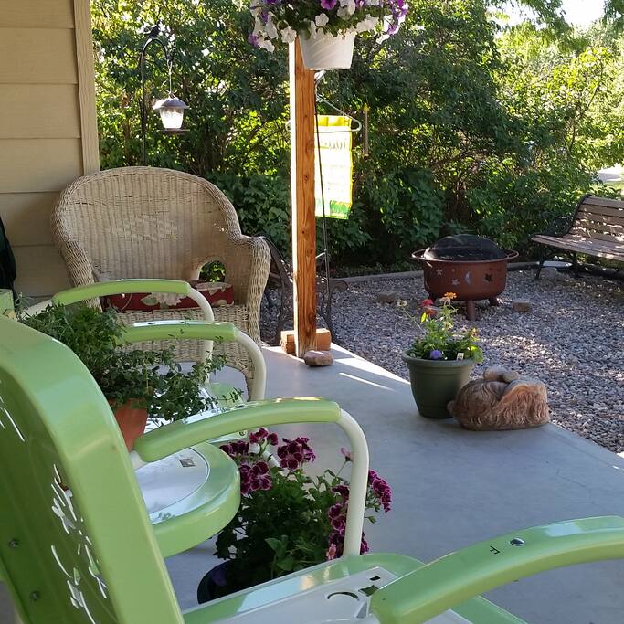 Front porch seating