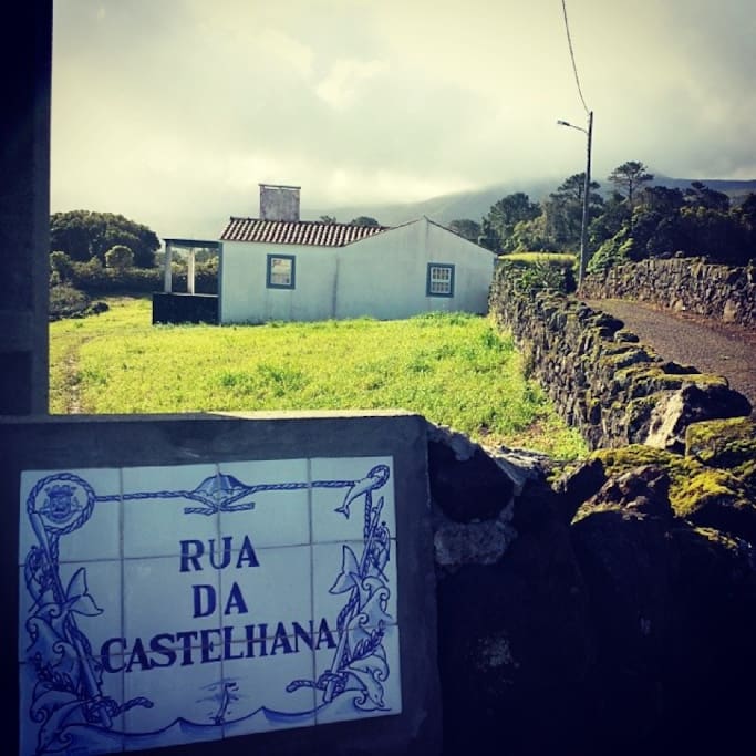 Rua de acesso à casa