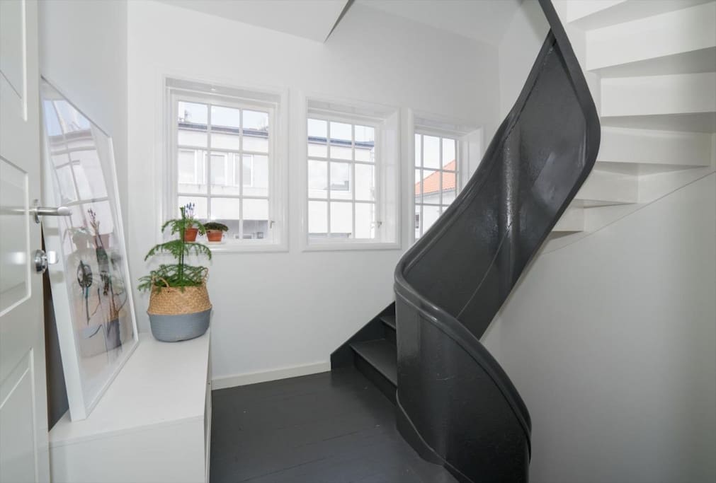 The appartment is situated on 1st floor in a two apparment house.