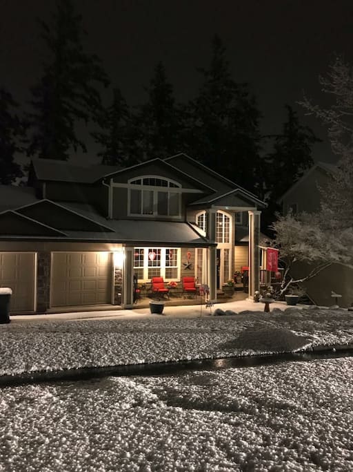 Beautiful winter wonderland!
Your home away from home.