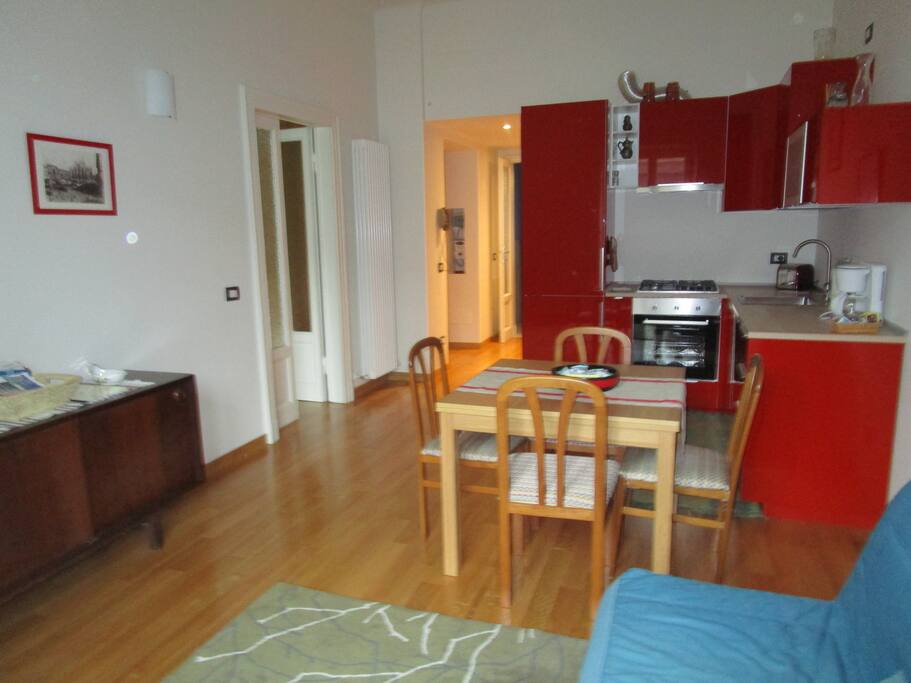 cucina e zona pranzo