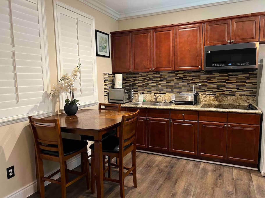 Lux Suite with Private Entrance