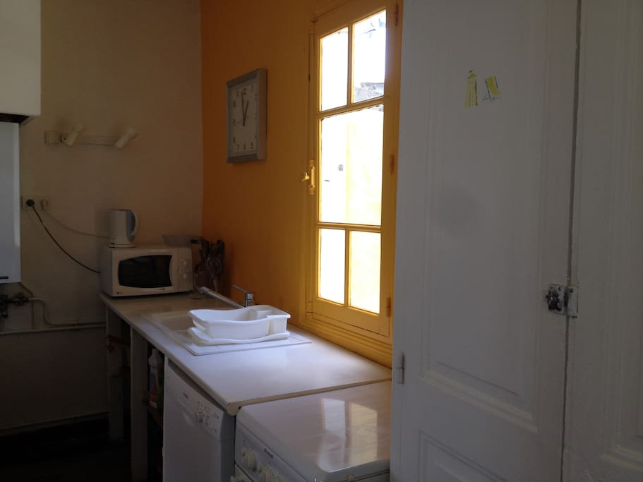 kitchenette