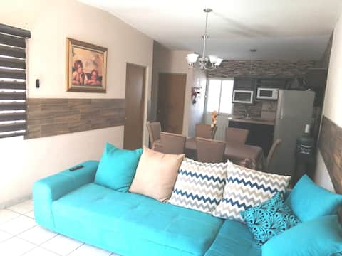 Top performing Airbnb: 🏡 Equipped for 6 people, 5 minutes from the airport in Ramos Arizpe
