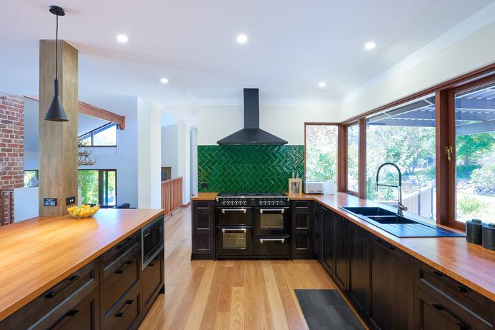 Blue Wren Estate gallery image 4