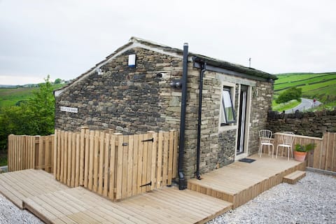 Top performing Airbnb: Beautiful View Barn in Huddersfield
