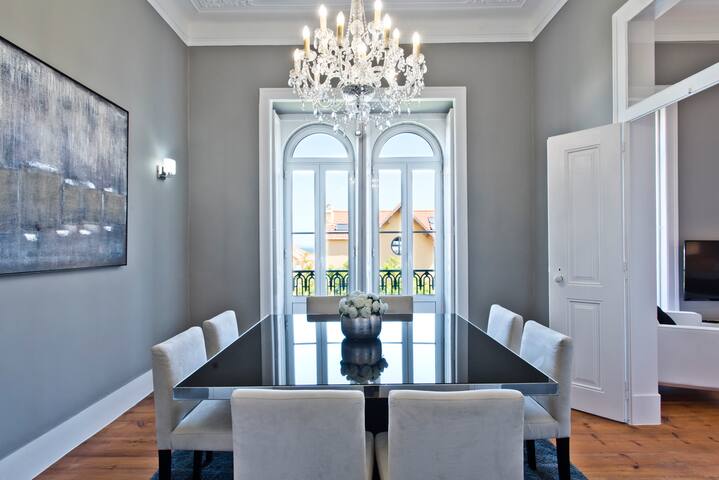 An apartment with an amazing terrace gallery image 4