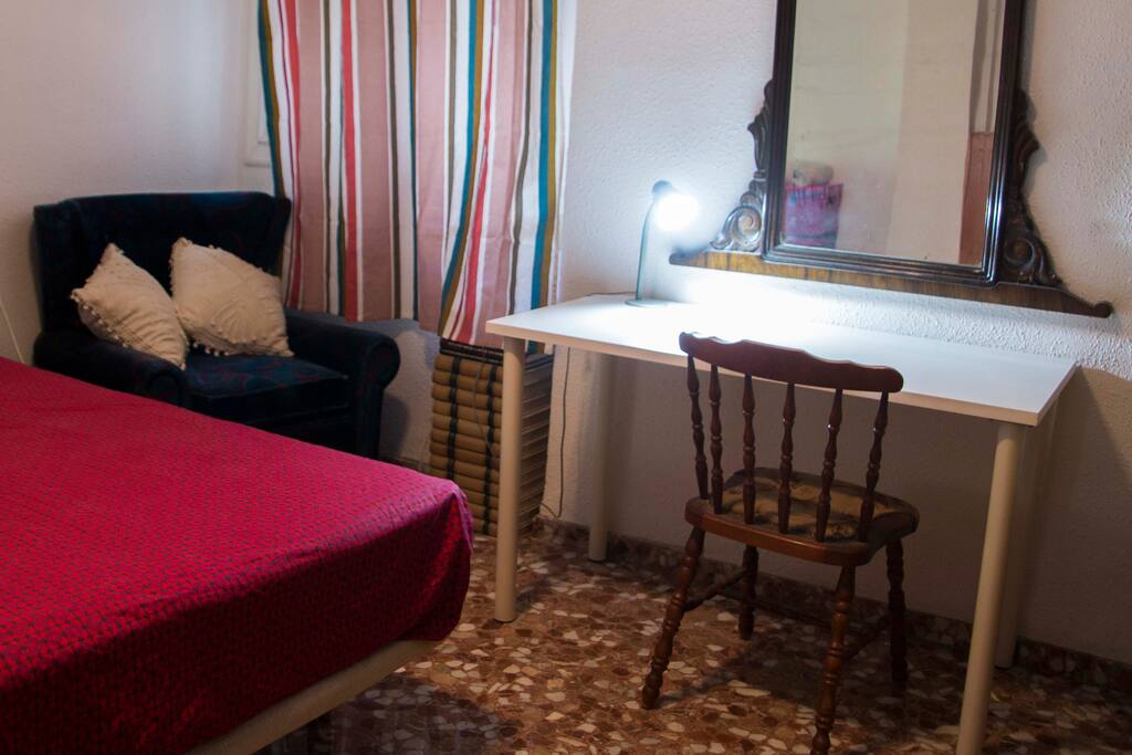 Habitación con varias zonas