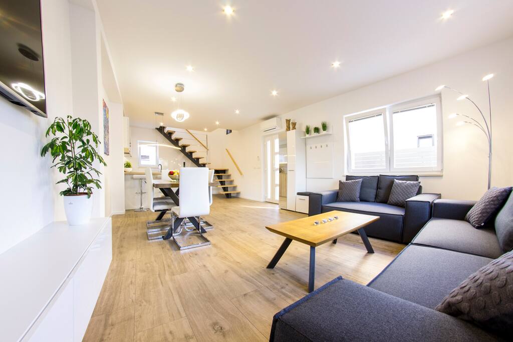 Apartment L first floor