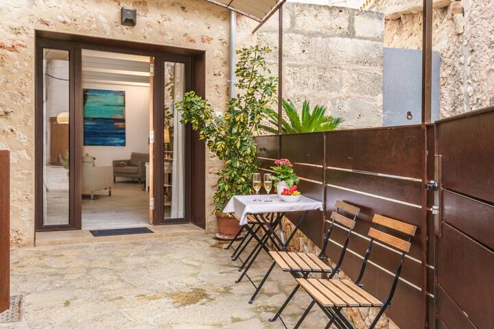 Es Raco gallery image 4