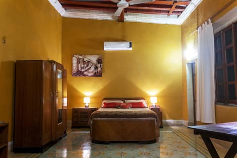 Departamento-Estudio en Centro histórico Campeche