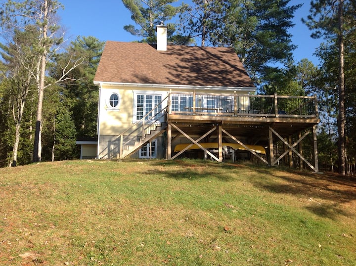 Riverfront cottage Chalets for Rent in Sheenboro, Québec, Canada Airbnb