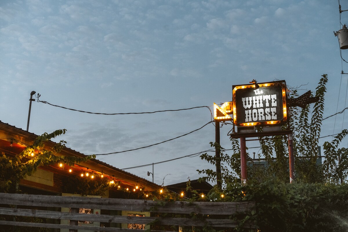 East Side Gem w/ pool – Walk to E 6th, Mins to DT