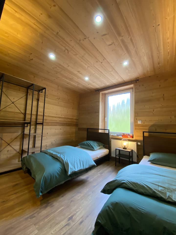 غرفة النوم 2