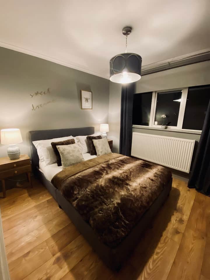 საძინებელი 1