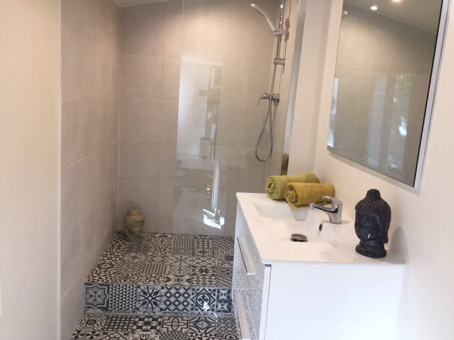 Douche à l'italienne