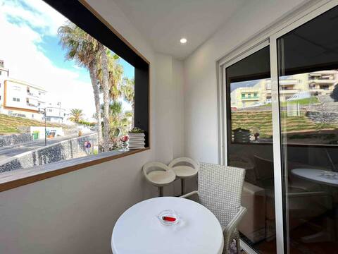 OCEANFRONT APARTMENT WITH FREE WIFI