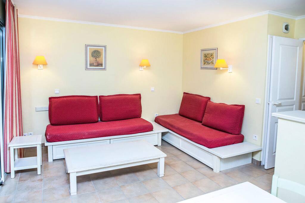 2 Pièces 6/7 Personnes Sélection