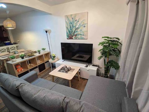 Relaxing King suite with Free Parking near Sm Mall