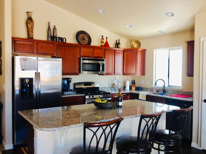 Private Bedroom & Living Room In Colorado Springs - Black Forest, CO