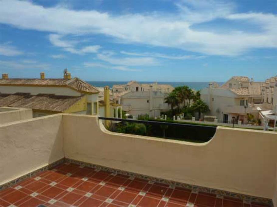 Balcón con vistas habitación ppal.
