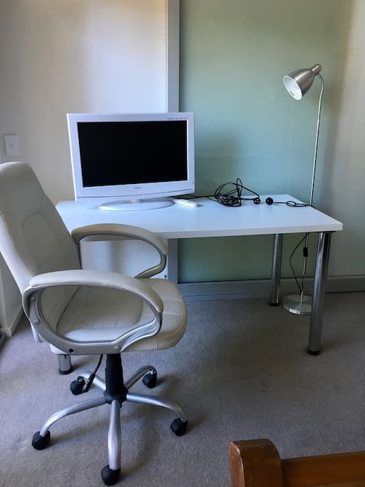 Your room has a good size desk and chair to help you sit comfortably when you work. But working in bed is highly encouraged! A double adaptor and extension lead is in the right hand bedside table. The TV is all yours. Just please be considerate of the noise on your neighbour.... me.
