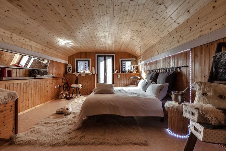 Beautiful Cottage / Verzasca Valley