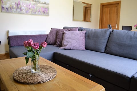 Top Airbnb: Wardie Garden Cottage, nr Wardie Bay, free parking in Forth