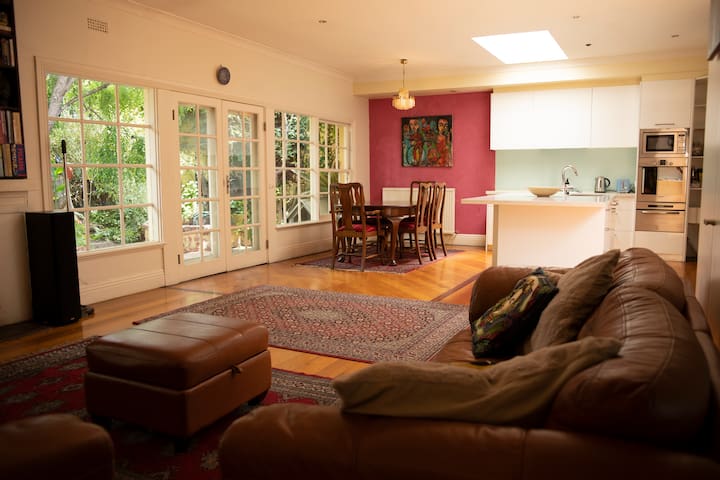 Art House On The Park.