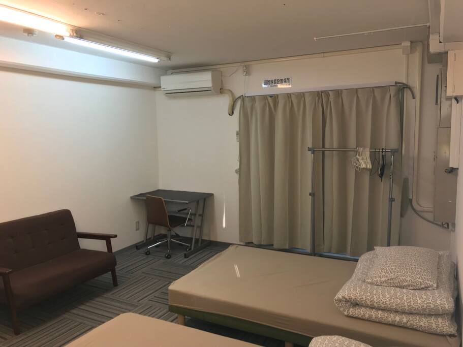 2F - Big Room (fit for 3-4 people)