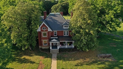 Sunnyview 1894 Inn & Events
