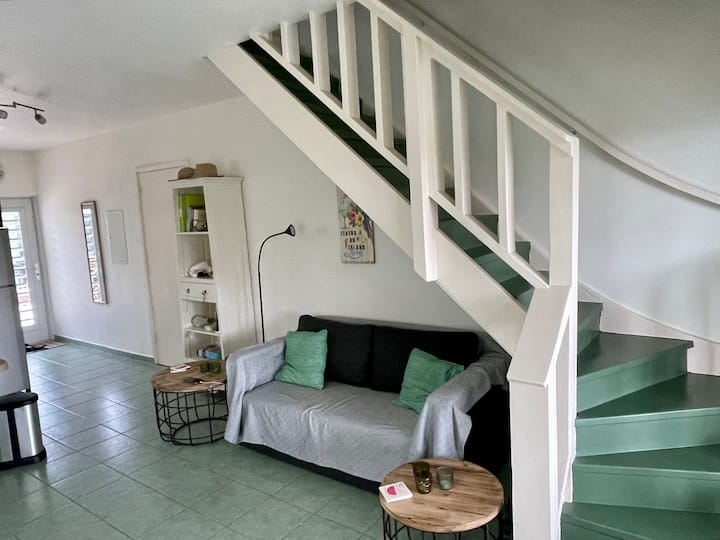 Lovely Beachfront House With Amazing View In Lagun - Caribe