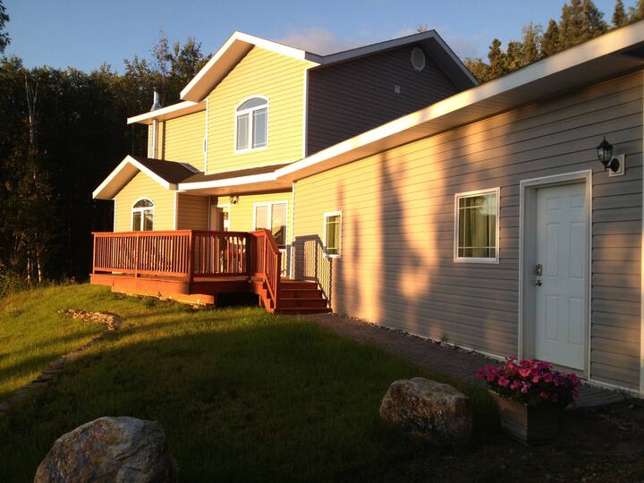 Beautiful Home on 6 acres With View Houses for Rent in Fairbanks