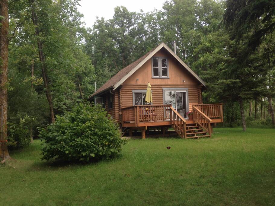 Lakefront Log Cottage On Lake Winnipeg Cottages For Rent In