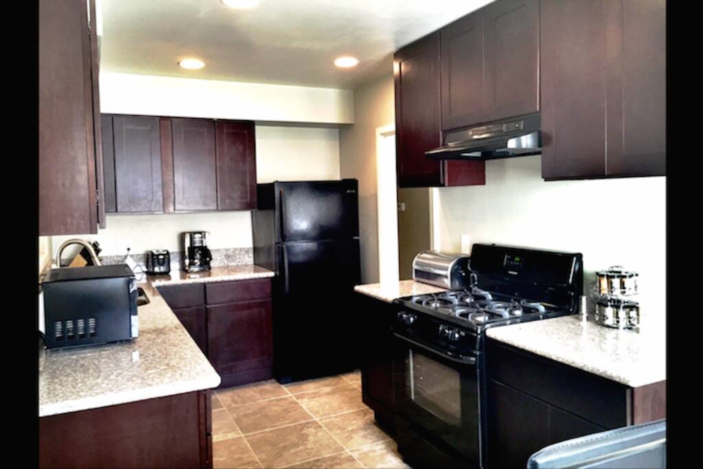 Kitchen. Everything New & Remodeled