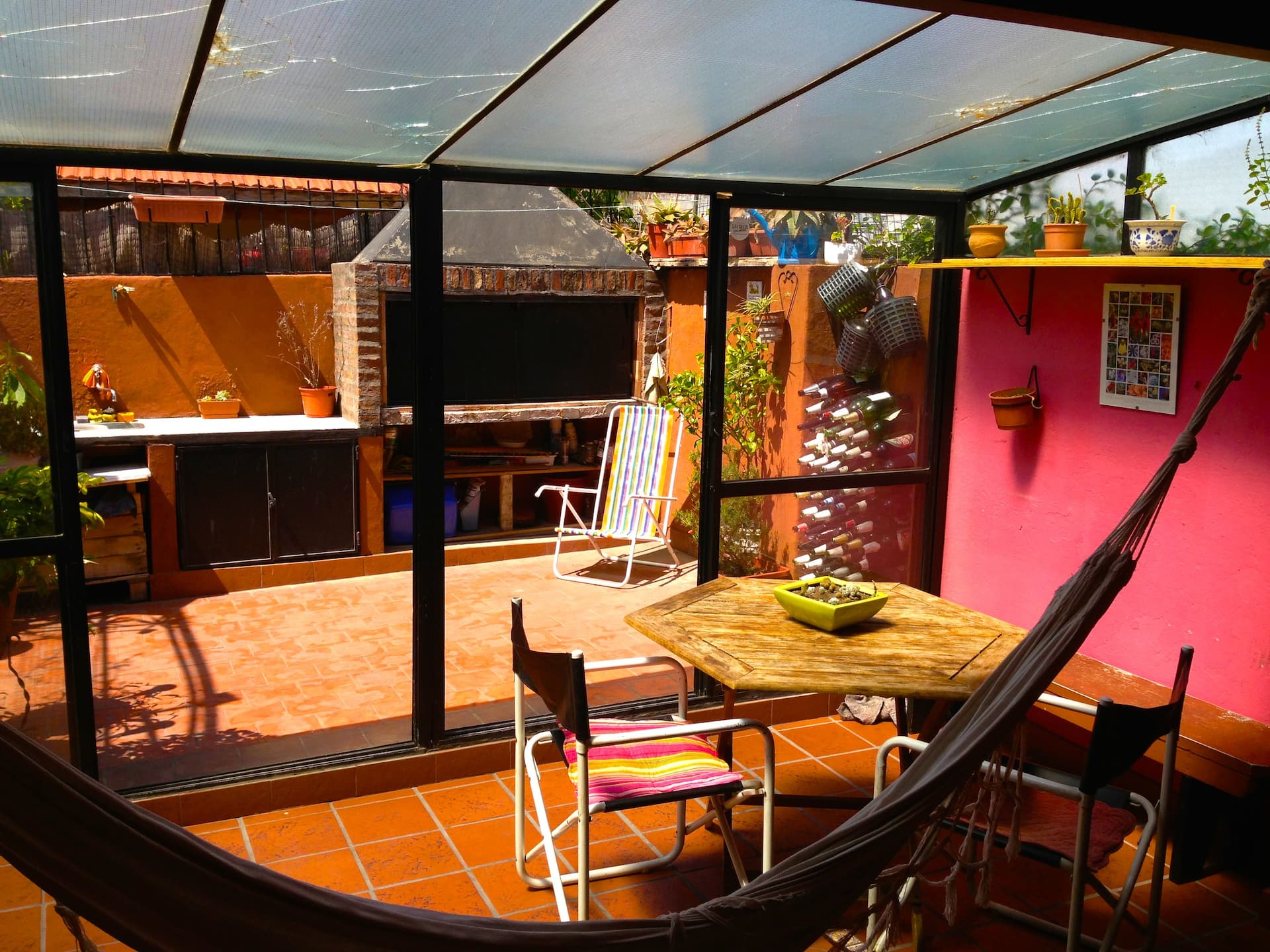 Spacious duplex with rooftop