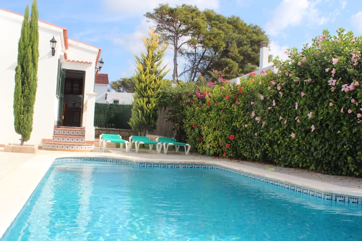 Villa en Cala Blanca, Menorca