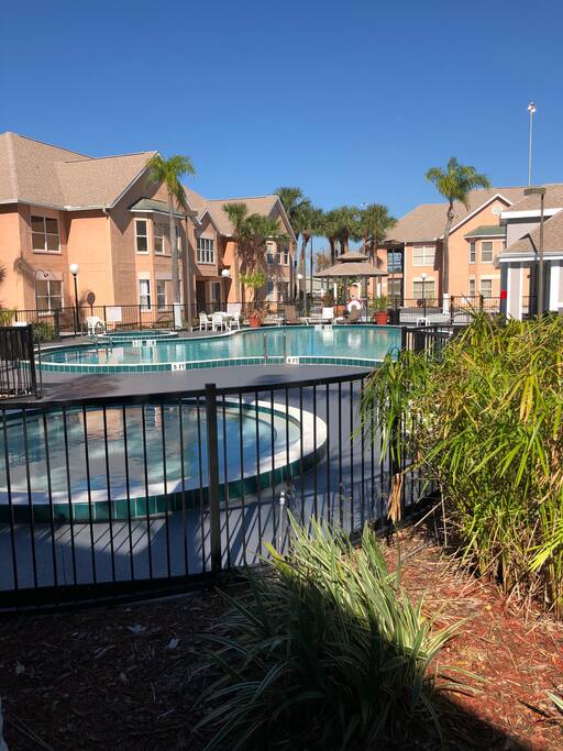 Pool & Hot Tub