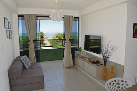 Oceanfront Condo w/ 3 balconies quiet beach + pool