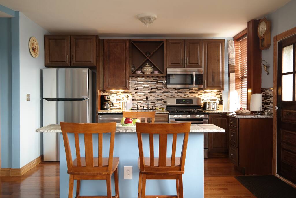 Full Kitchen