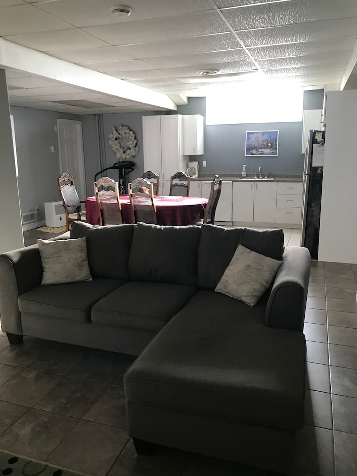 Beautiful Clean 2 Beddroms Apartment In Winchester - Winchester