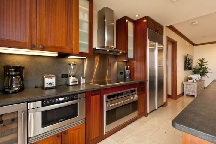 Hale Kaimana O-622 a place to connect and enjoy gallery image 3